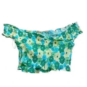 NWT- COTTON ON- Sierra cotton off the shoulder Midriff Top